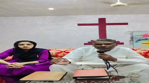 Pakistani Christians worshipping