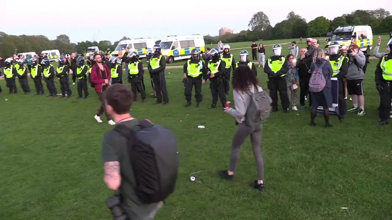 Hyde Park after party police spoiled as per.