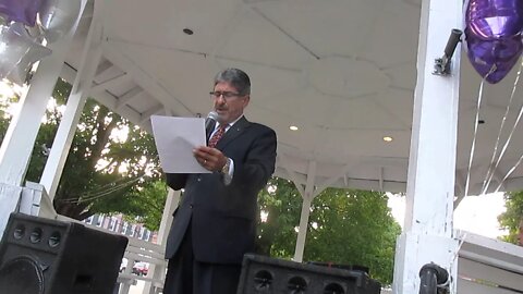 Rep Steve Dinatale speaks at the Fitchburg Opiate Awareness Event