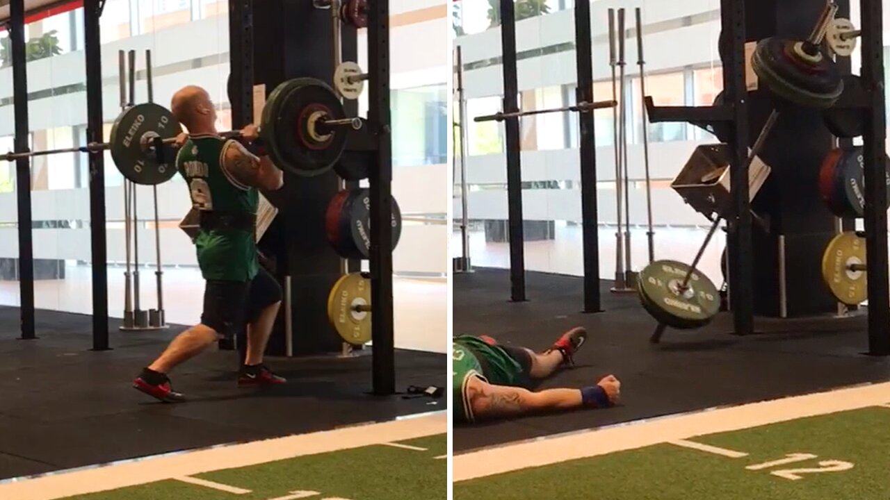 Dude straight up passes out while lifting weights