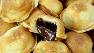 How to make chocolate pancake pockets