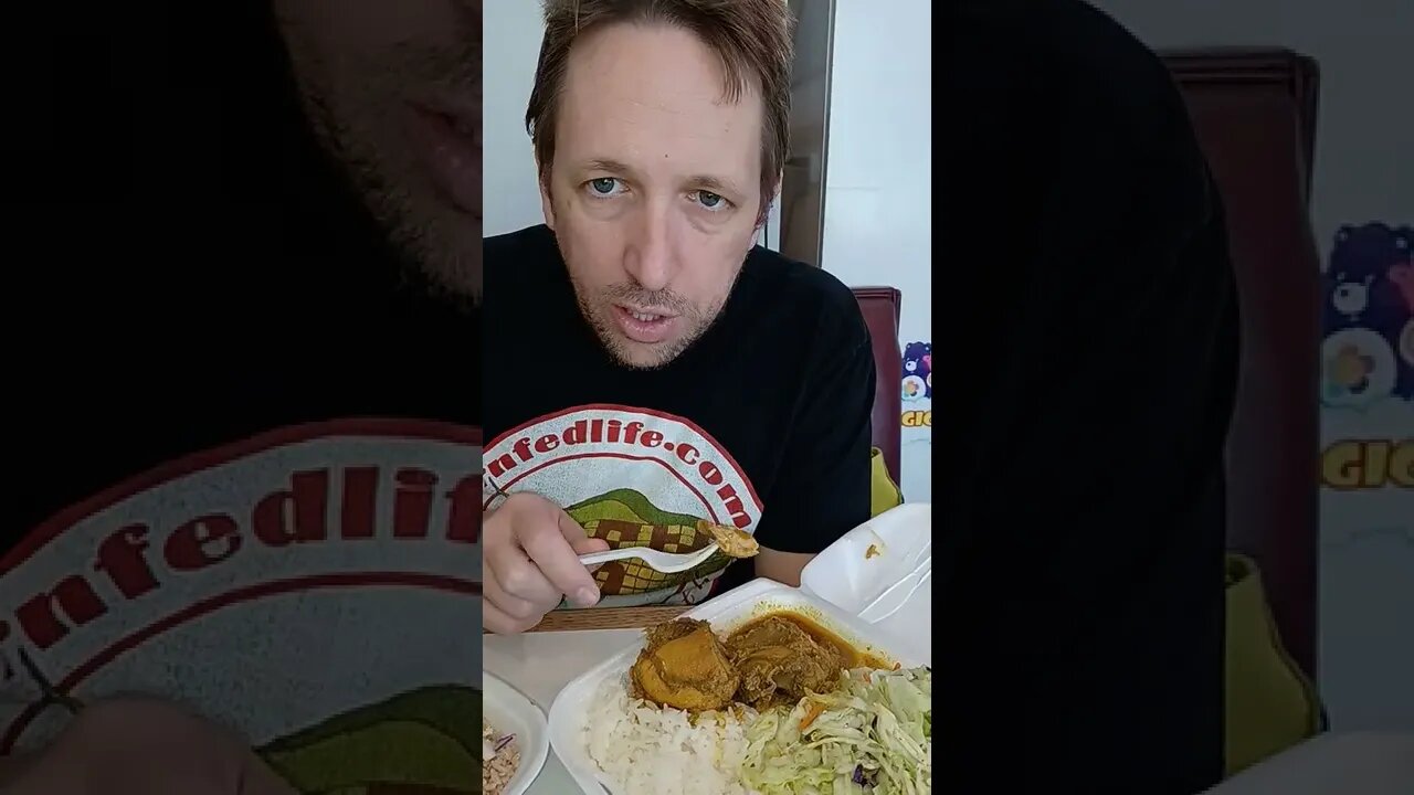 Trying Jamaican Food for the FIRST TIME! 🇯🇲