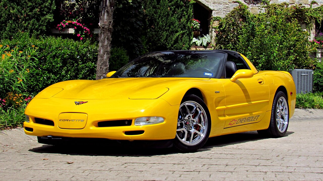 2002 Chevrolet Corvette 5.7L LS1 V8 Automatic Millennium Yellow 56K Miles Targa Z06 Upgrades