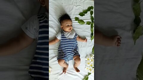 4 months old baby photoshoot #shortvideo #shorts