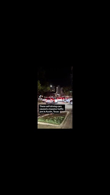 Chuck Callesto PROBLEM： Self driving cars cause MASSIVE TRAFFIC JAM in Austin, Texas