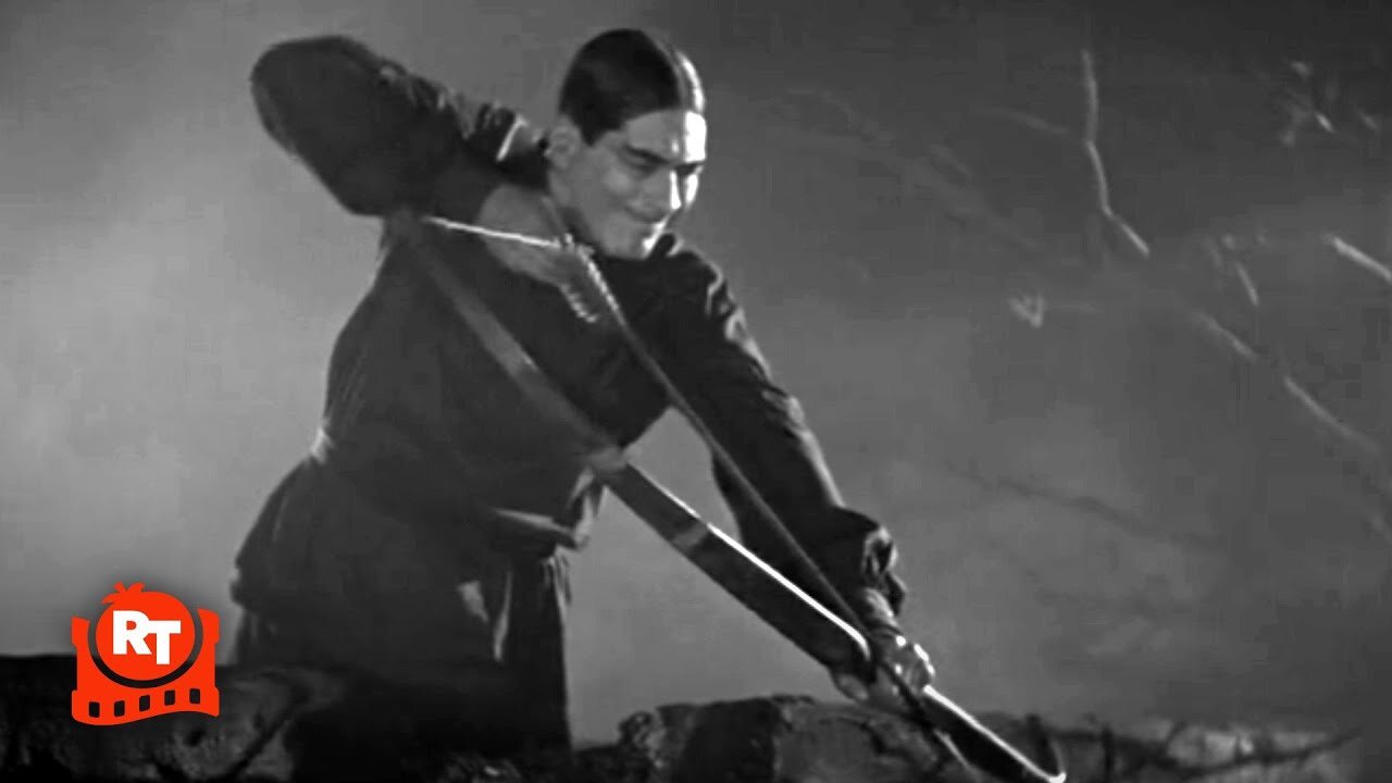 Dracula's Daughter (1936) - Attacking Dracula's Castle Scene