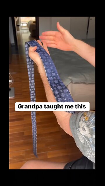 Quickest way to make a tie... Random post part 2