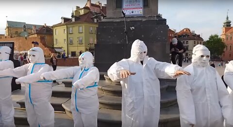 Protest przeciw WHO dziś pod kolumną Zygmunta ||| Wazy 13-05-22