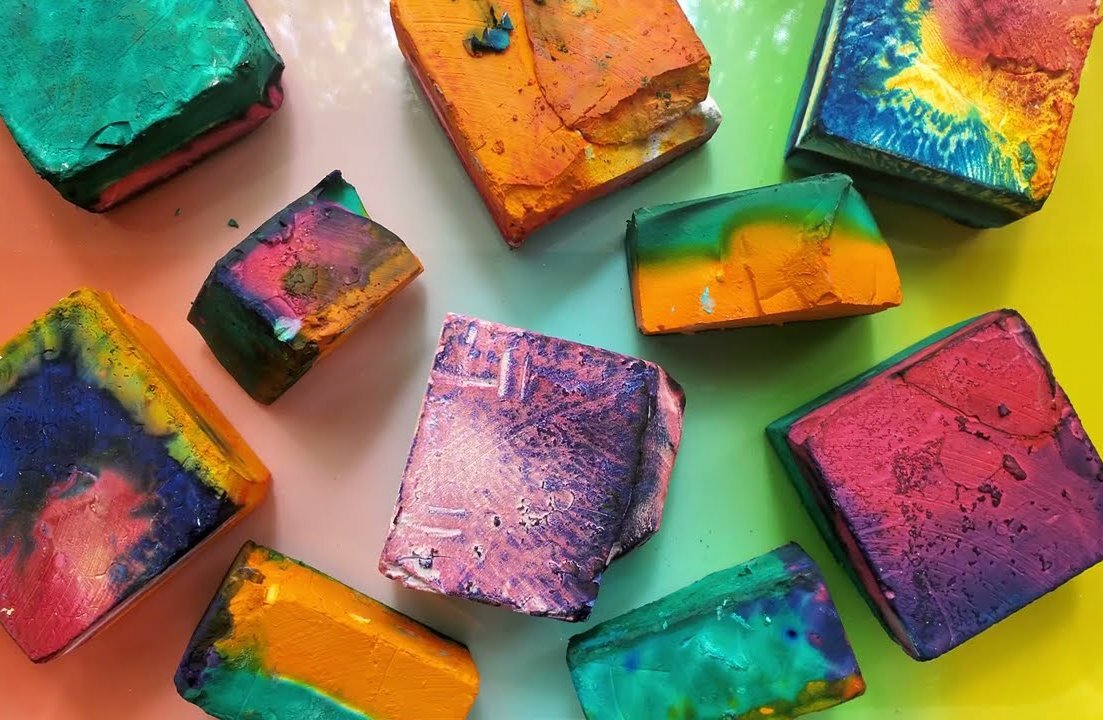 Rainbow colored rouded dusty gymchalk asmr crush |gym chalk today