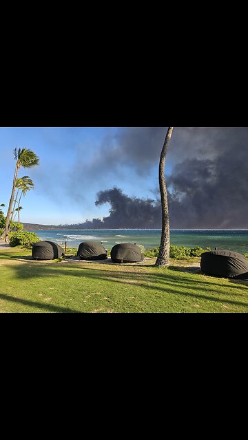 Watching the Lahaina fire burn from Kaanapali August 8th 2023