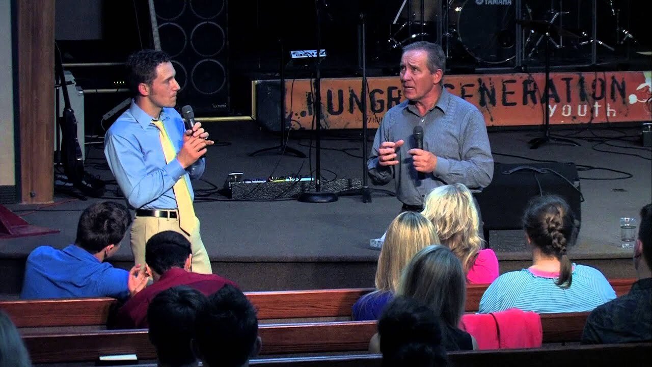 Contrast Between Darkness and Light // Контраст между светом и тьмой