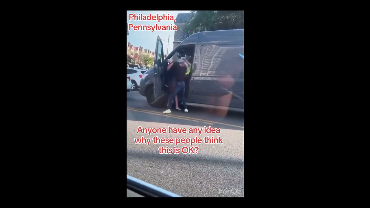 Gen-Z Girls Assault Amazon Driver in Traffic