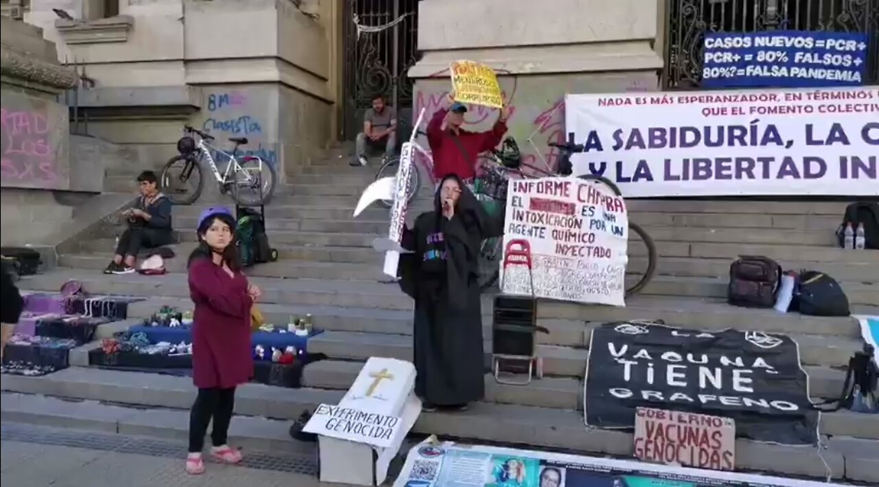 CHILE: Agrupación buscando la verdad hace jornada informativa en la Biblioteca Nacional, 24 de marzo 2022