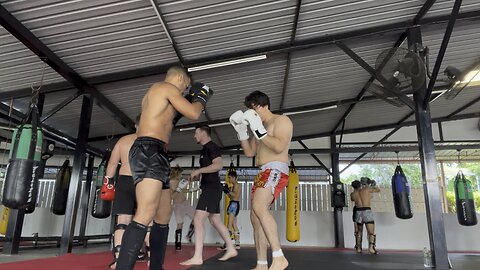 Muay Thai Drilling Striking Retreat Thailand