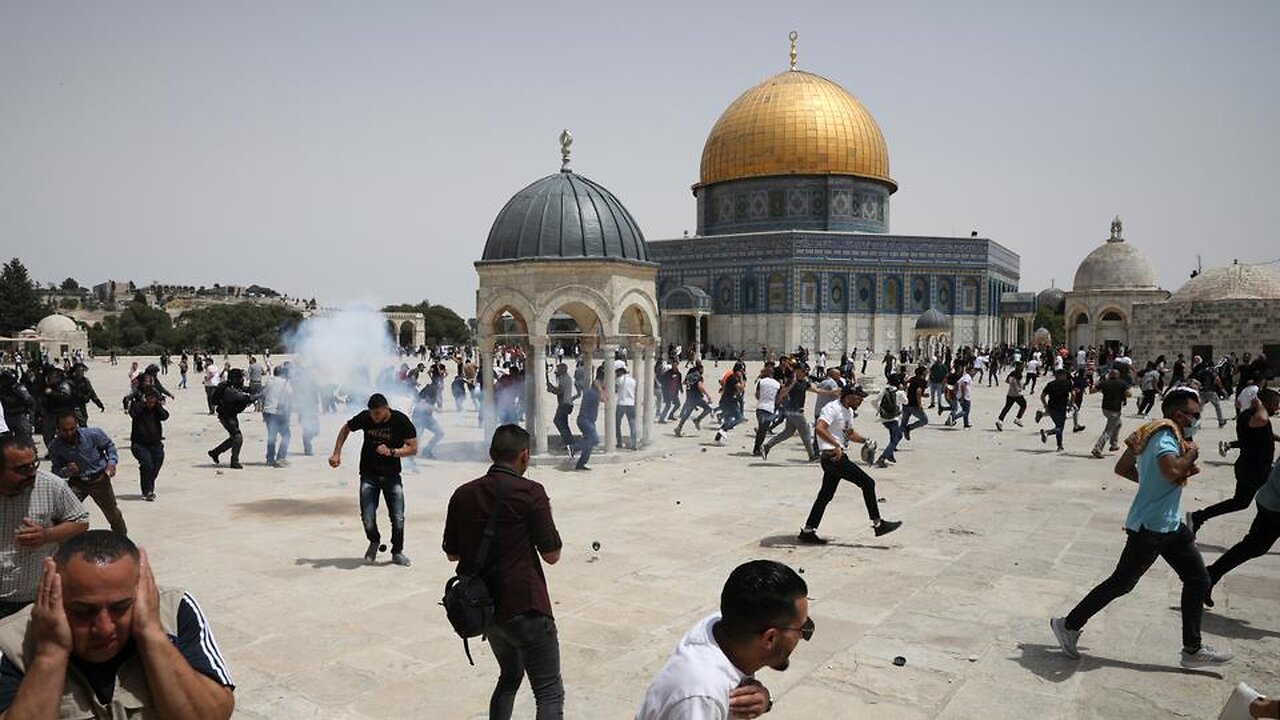 Arab - Israel war on the Cards? Netanyahu mobilises Police, Army reserves After Al - Aqsa violence