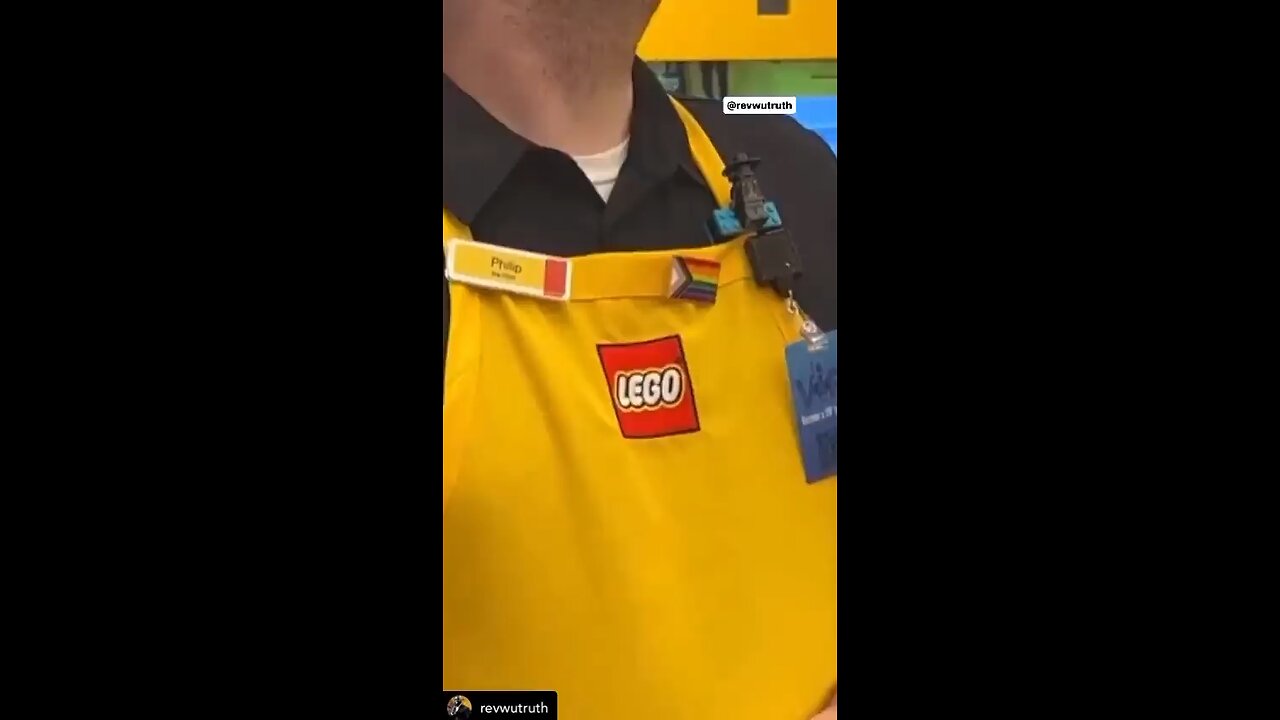 This father confronts LEGO for promoting LGBTQ