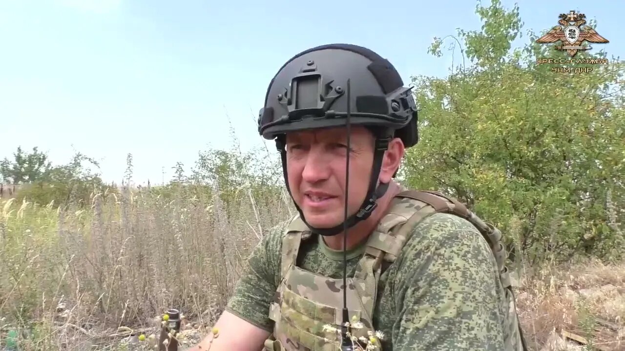 The Kalmius brigade beats the enemy beats the enemy near Gorlovka