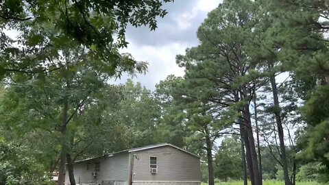 Wind in Monticello Arkansas on Tuesday August 16th 2022