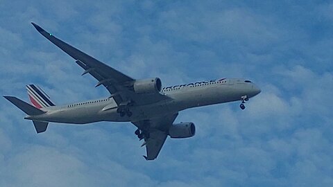 Airbus A350 F-HTYK en provenance de Paris à Fortaleza 🇨🇵🇧🇷