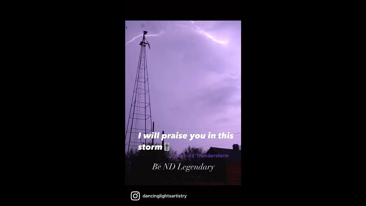 I will praise you in this storm🎚