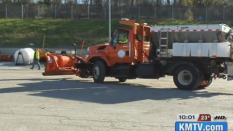 City officials prep for weekend ice storm