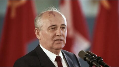 Gorbachev Dead at 91, Tomatoes spill on Highway, Phantom Galaxy Photos & more!