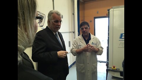 Le premier ministre au Centre de formation professionnelle Paul-Gérin-Lajoie