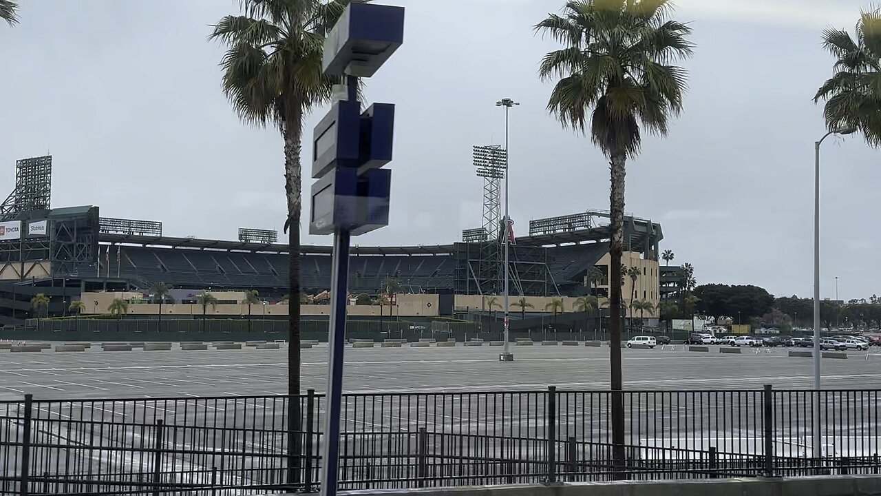 Baseball : Angel stadium