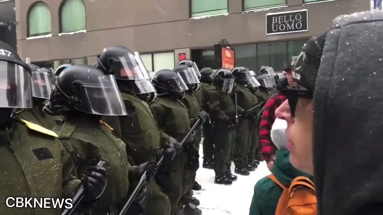 Canada: Ottowa fascist police remove name and שךך identities from their uniforms.