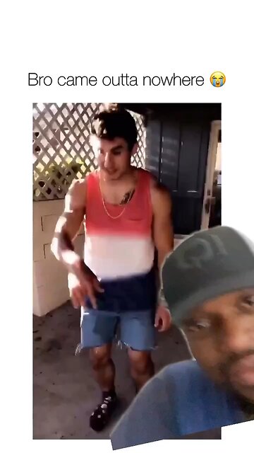 Bro came outta nowhere🤣