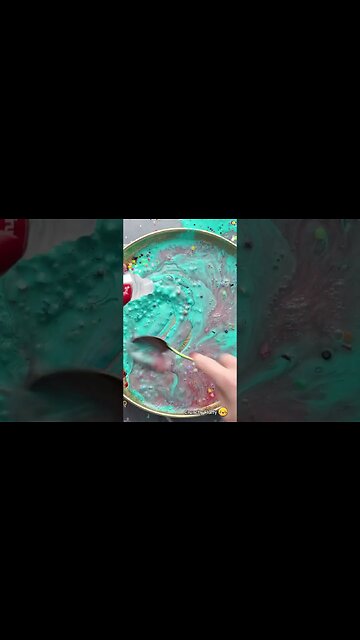 Making crunchy slime with balloons
