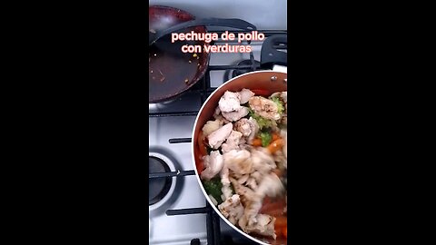 pechuga de pollo con. erduras