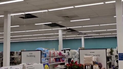 News | UK NewsSTORM'S BREWING Supermarket Shelves Empty and Roofs Collapsing as flash floods