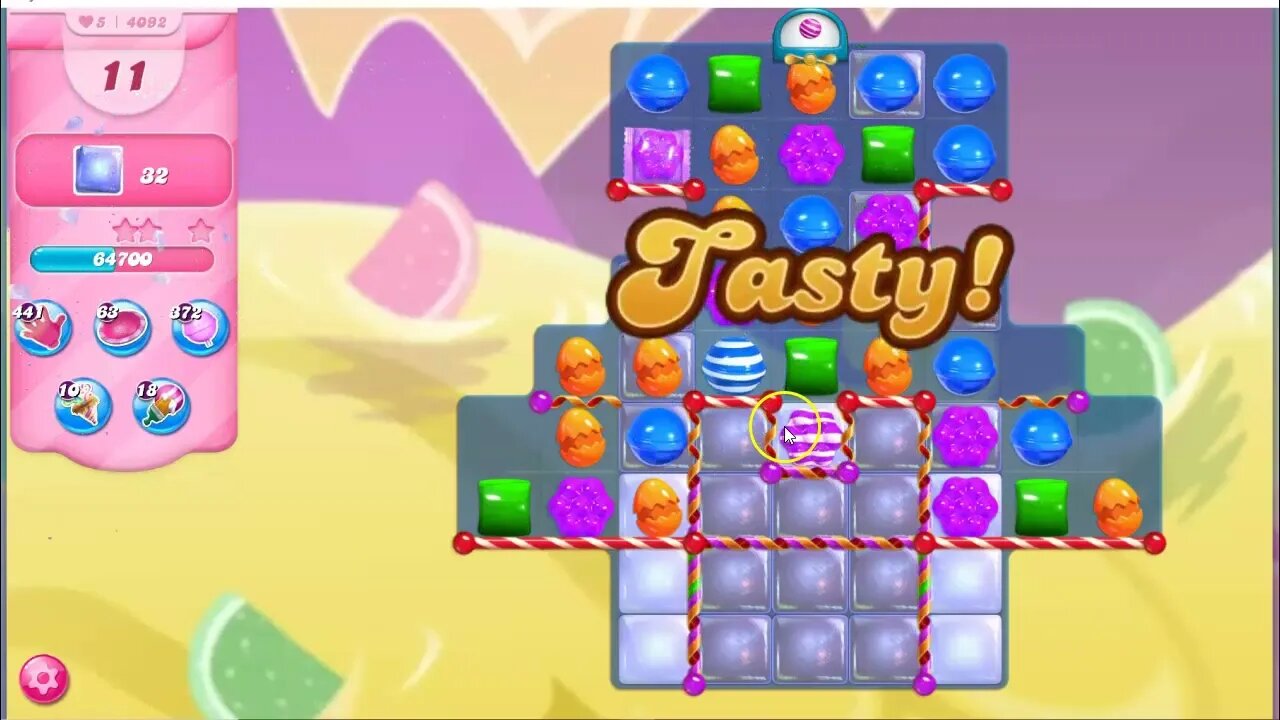 Candy Crush Level 4092 Talkthrough, 16 Moves 0 Boosters