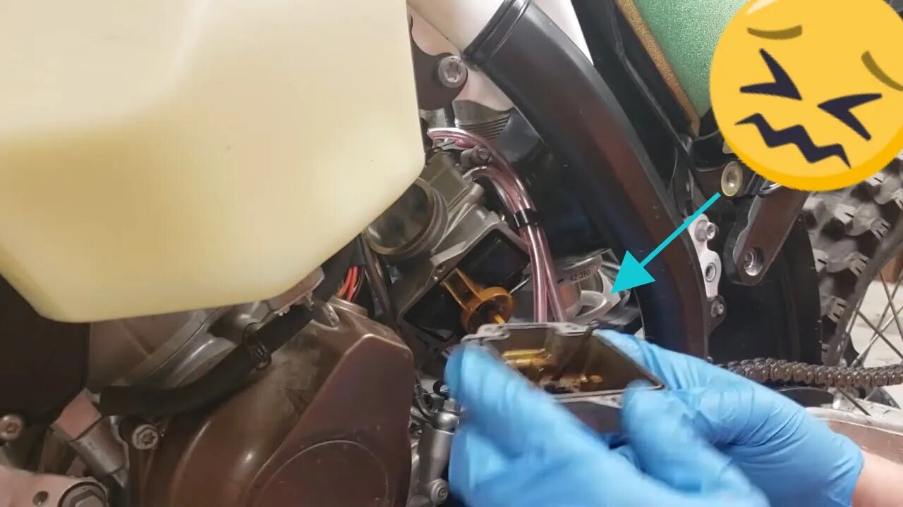 This Husqvarna TE150 Carburetor is BADDD! (2 Years of sitting)