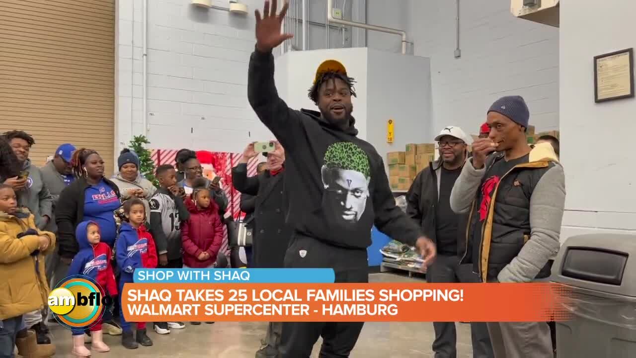Christmas shopping with Shaq Lawson