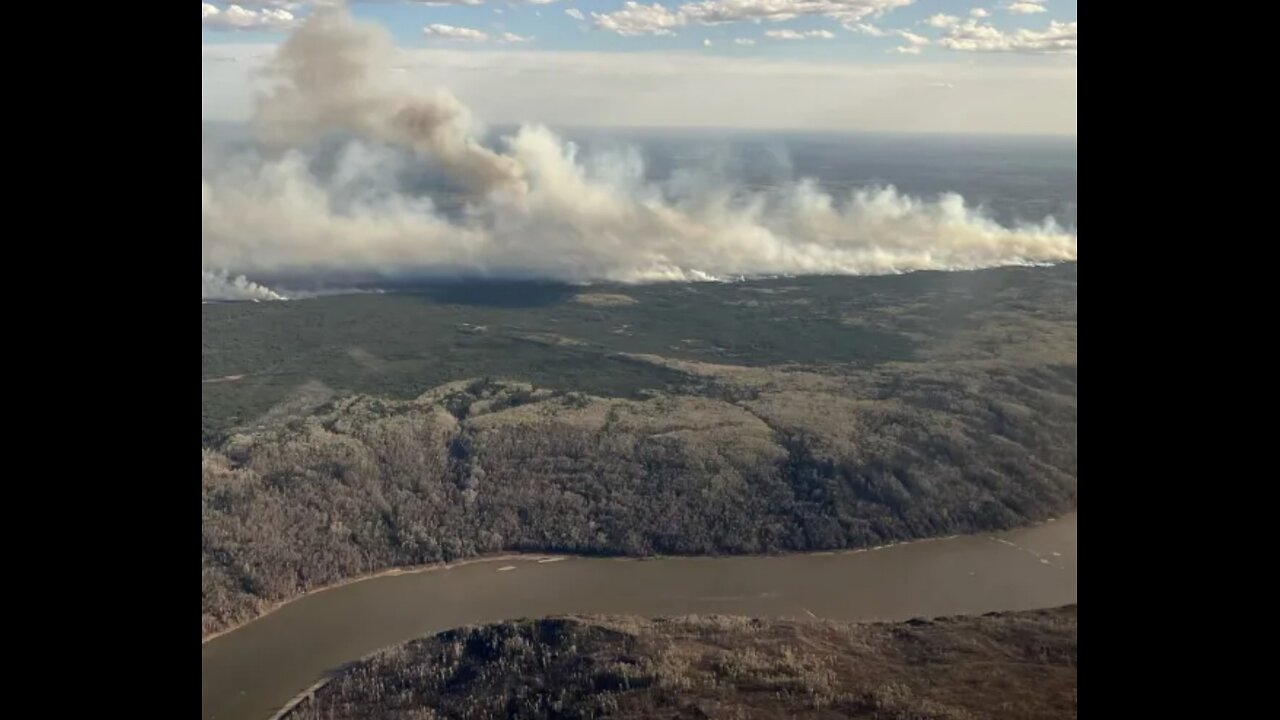 Smoky skies return to at least six US states as Canada wildfires rage