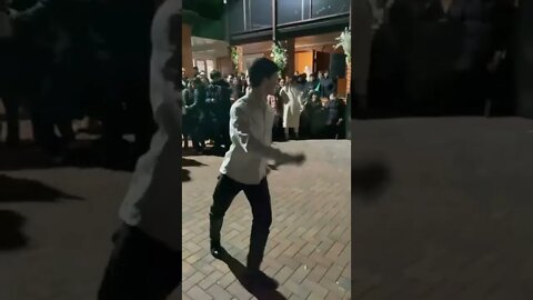 ПОСМОТРИТЕ КАК ЭТО ПАРЕНЬ ТАНЦУЕТ ЛЕЗГИНКУ ЧЕТКО И КРАСИВО 2022