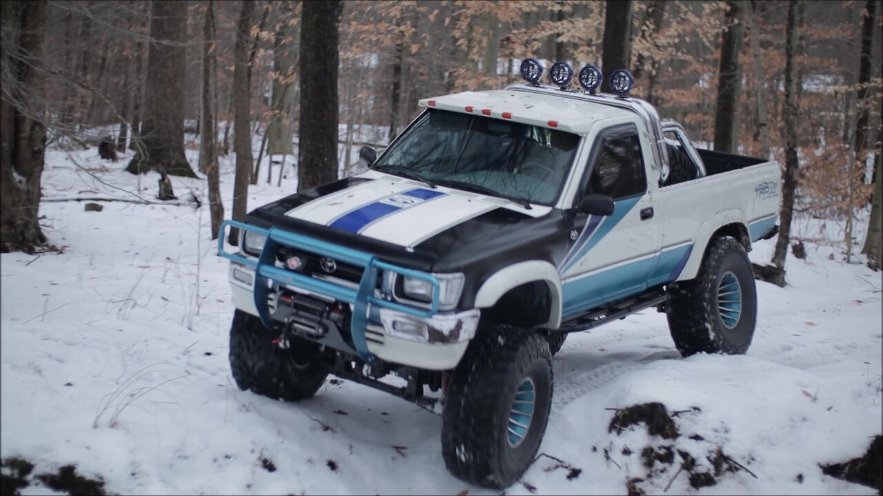 1991 Toyota Truck Snow Wheeling