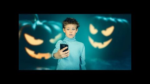 CHOQUANT! Des enfants transformés en zombies par les tablettes et smartphones!