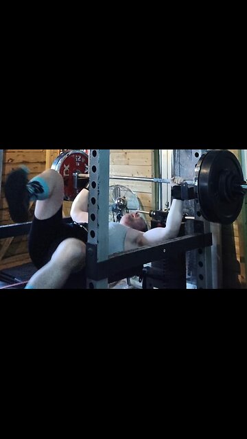 6x3 117.5 Kgs Paused Bench Press. NEW PR!