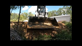 Expanding gravel drive turnaround; Bobcat e42 R series & Bobcat T650 tag team.