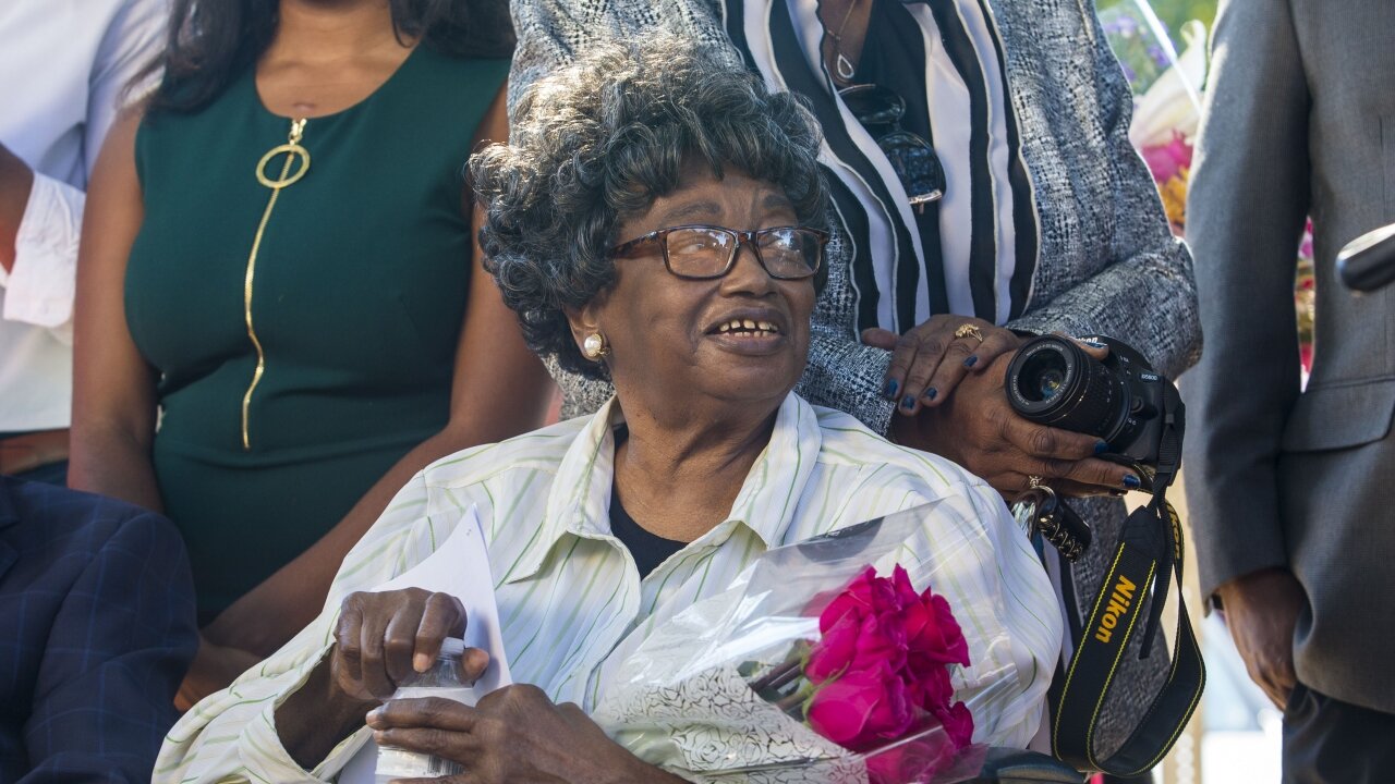 Claudette Colvin's Juvenile Record Expunged After 66 Years