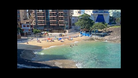 Praia das Virtudes em Guarapari