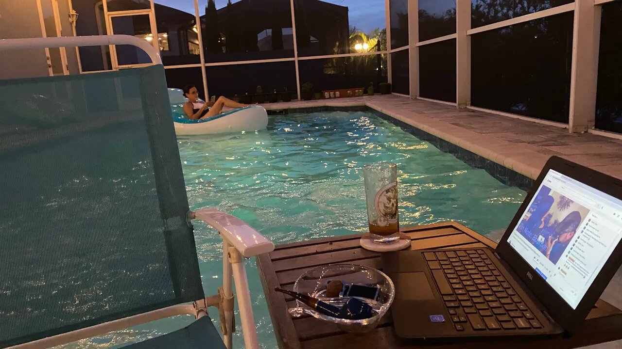 Short Live test Pool Side