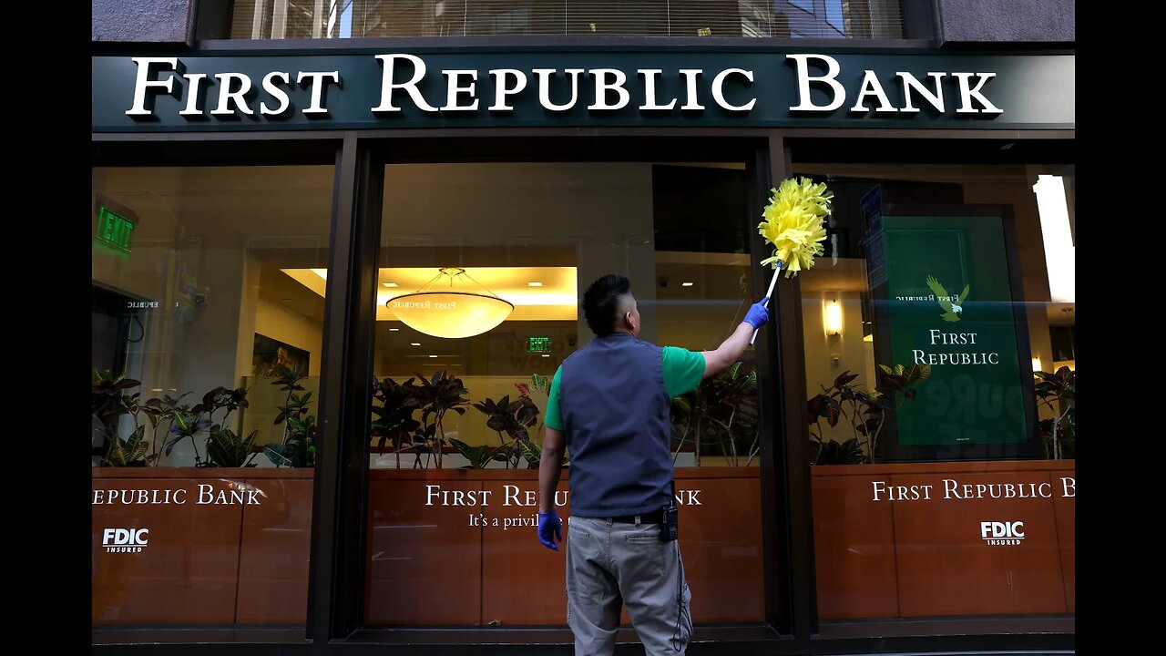 Feds work into the night on the First Republic Bank crisis after bid deadline comes and goes