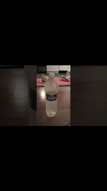 Day 25 of My 30-Day Water Challenge! 50 ounces per day 💦