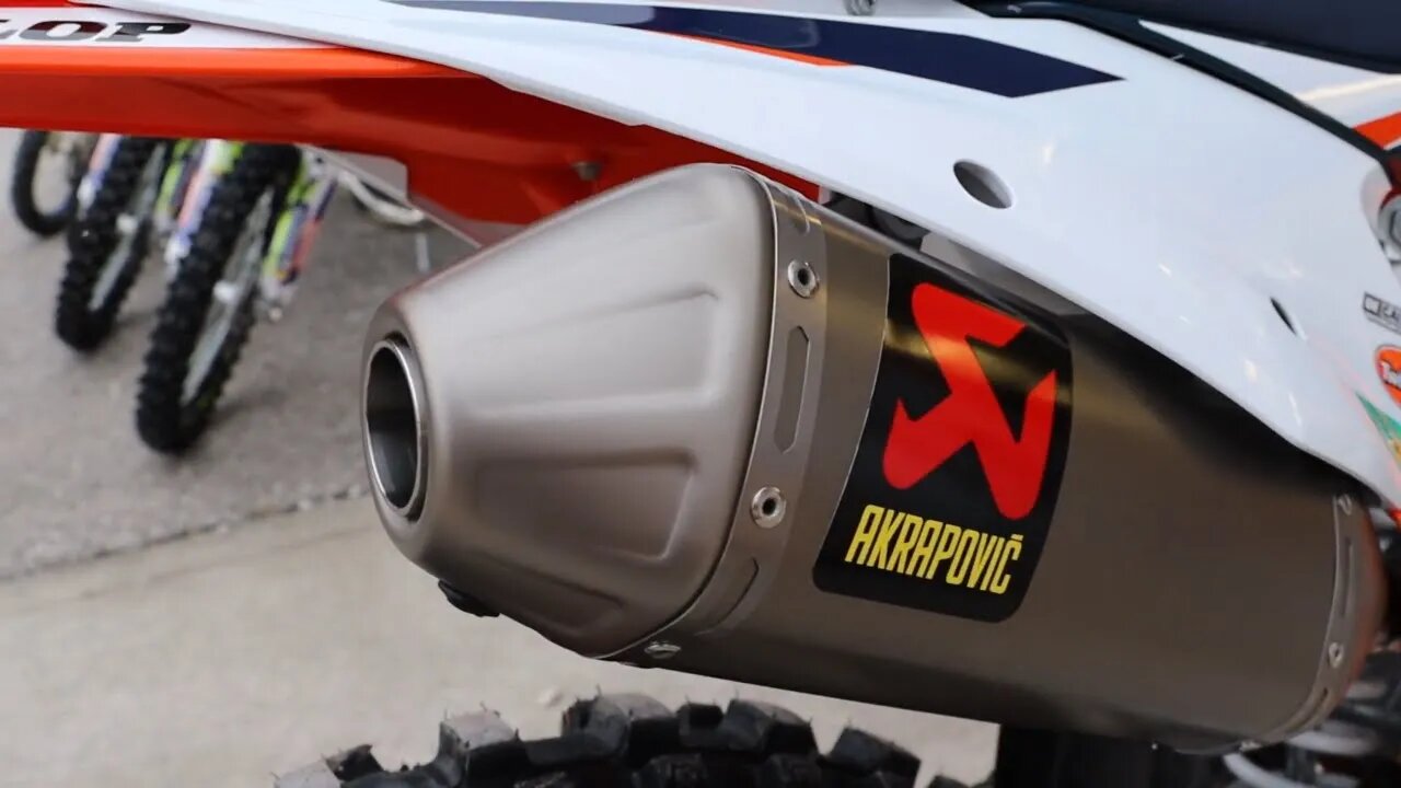 2021 KTM 450 SXF Factory Edition | Akrapovic Exhaust | Start Up & Sound