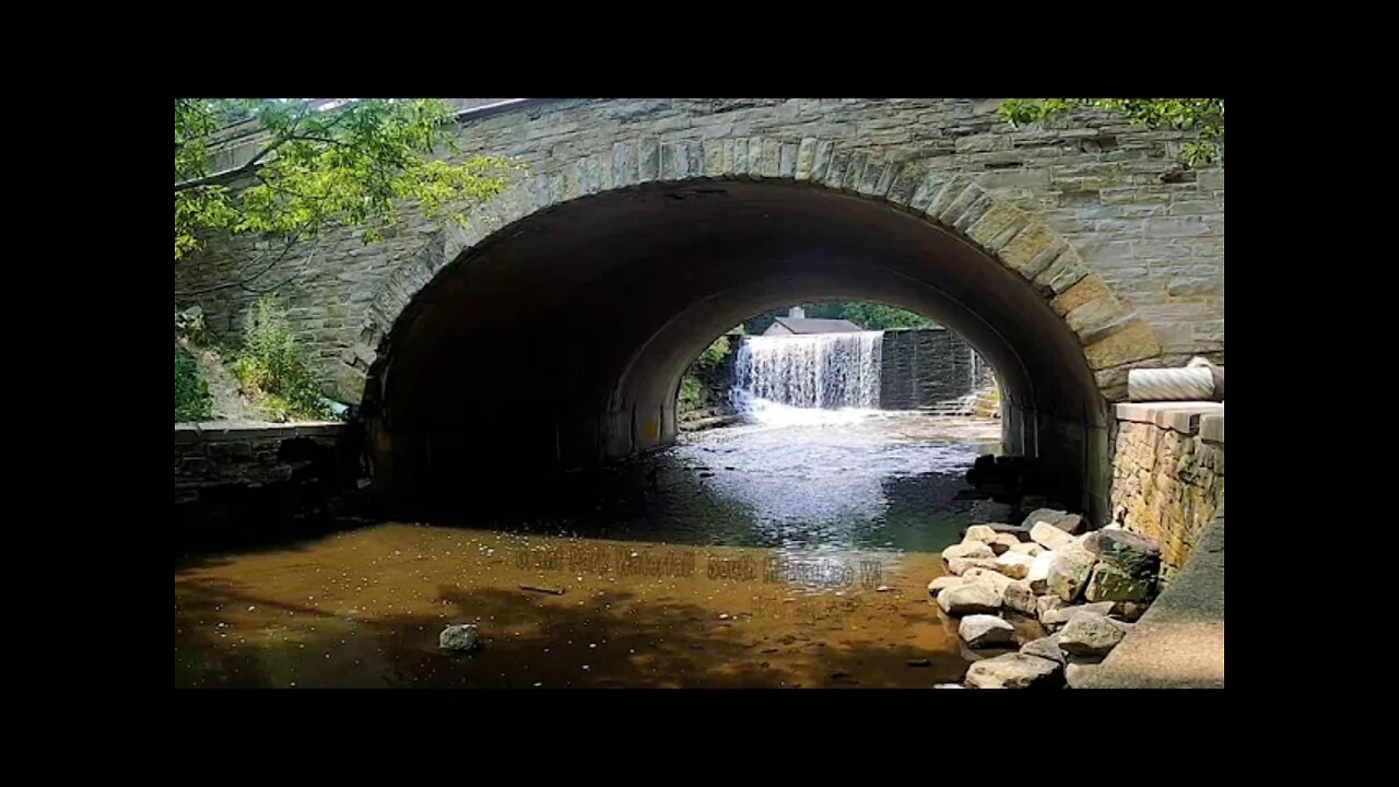 1 HOUR WATERFALL Grant Park - South Milwaukee WI