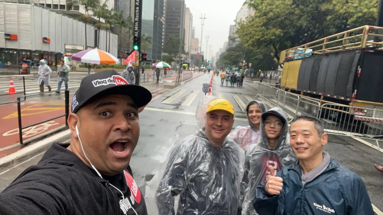 AVENIDA PAULISTA ESTÁ COMPLETAMENTE FECHADA